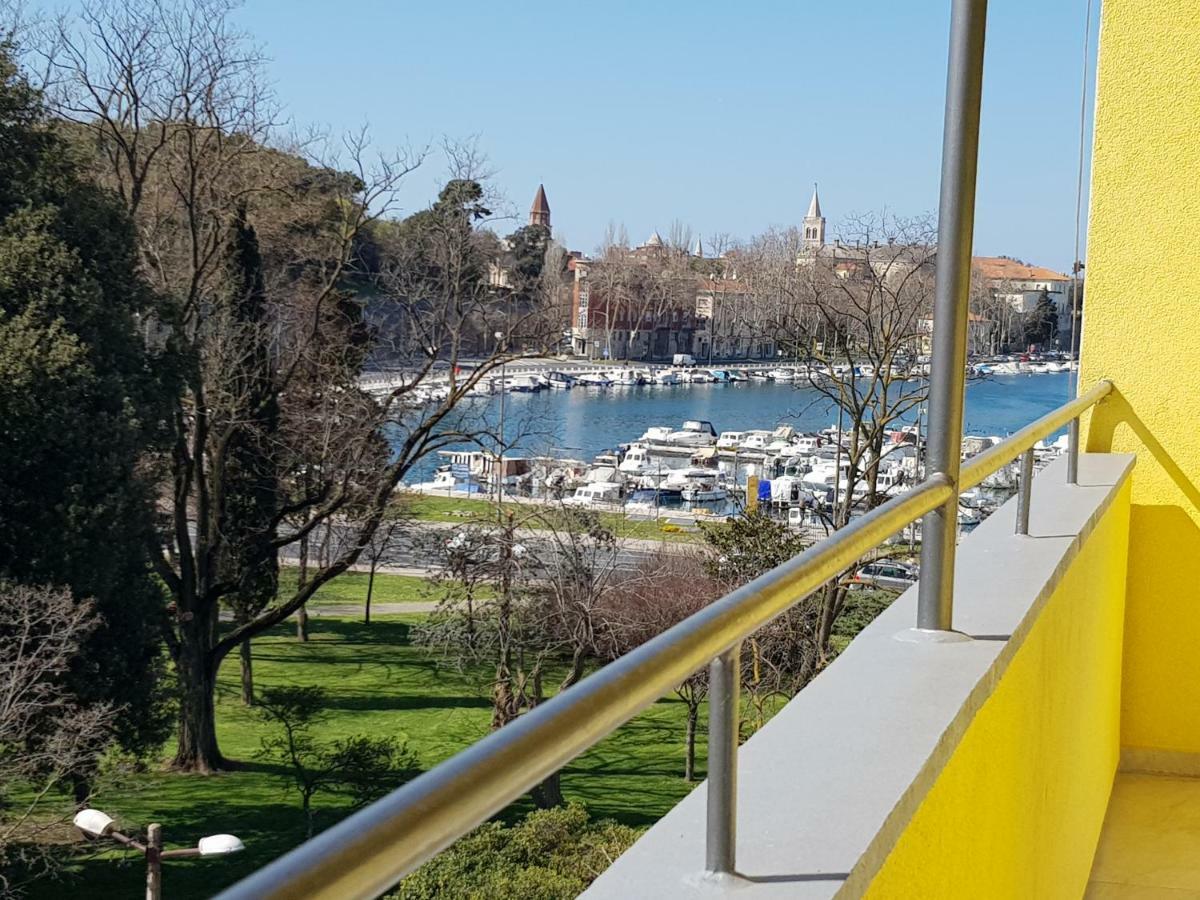 Harbour Apartment Sea View 扎达尔 外观 照片